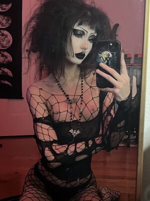 Bluntghoul