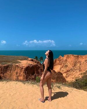 dani_bluee