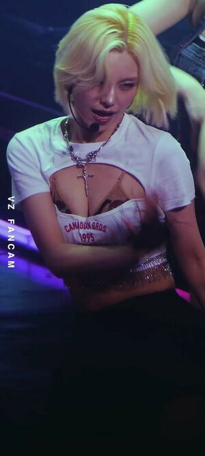 Yeji – ITZY (예지, Hwang Ye-ji)