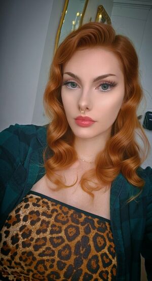 Rainia Belle