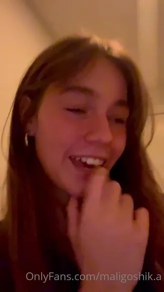 maligoshik / annamalygon Nude Onlyfans Porn Video # 1772202671
