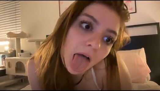 mollyxxxmoon