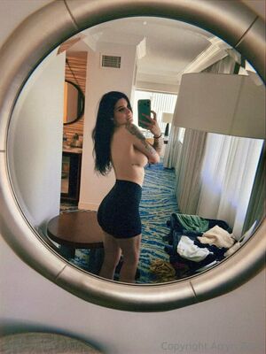 Arryn Zech
