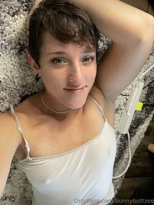 Bunnybuttzee