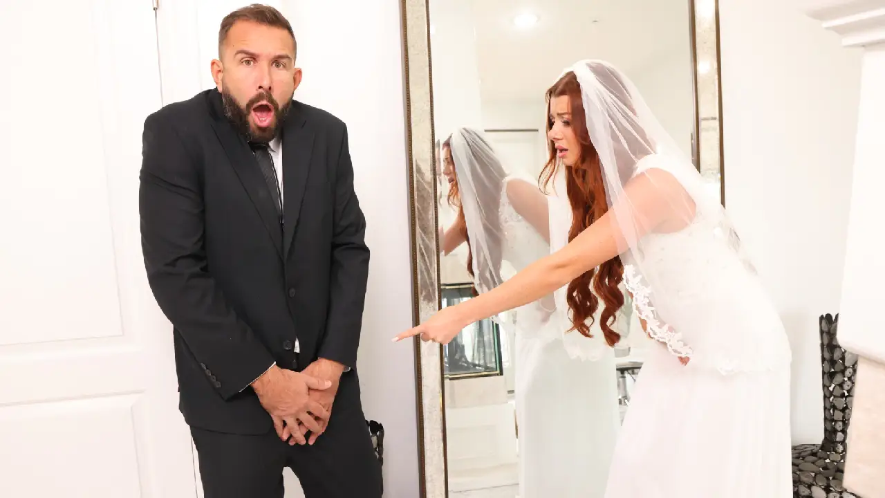 [DevilsFilm] Stella Luxx – Wtf You Can’t Do That At