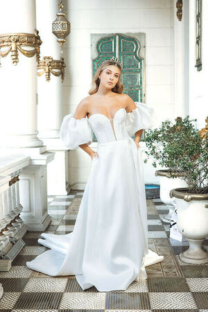 Magdalena Mcmanus Dintrans