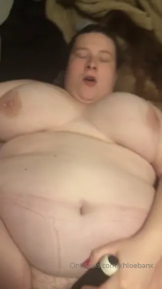 khloebanx / khloebanxxx Nude Onlyfans Porn Video # 1773885013