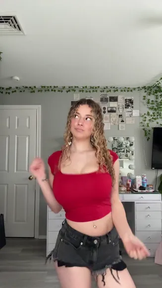 kirapregiato Video Nude Onlyfans Porn Video # 1774362597