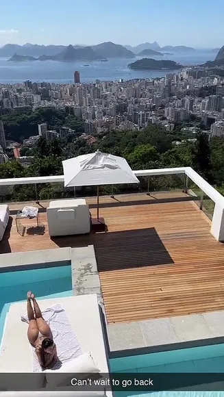 mikalafuente / Nude Onlyfans Porn Video # 1774574596