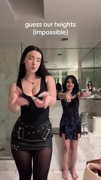 sofiiiiagomez / Nude Onlyfans Porn Video # 1773185178