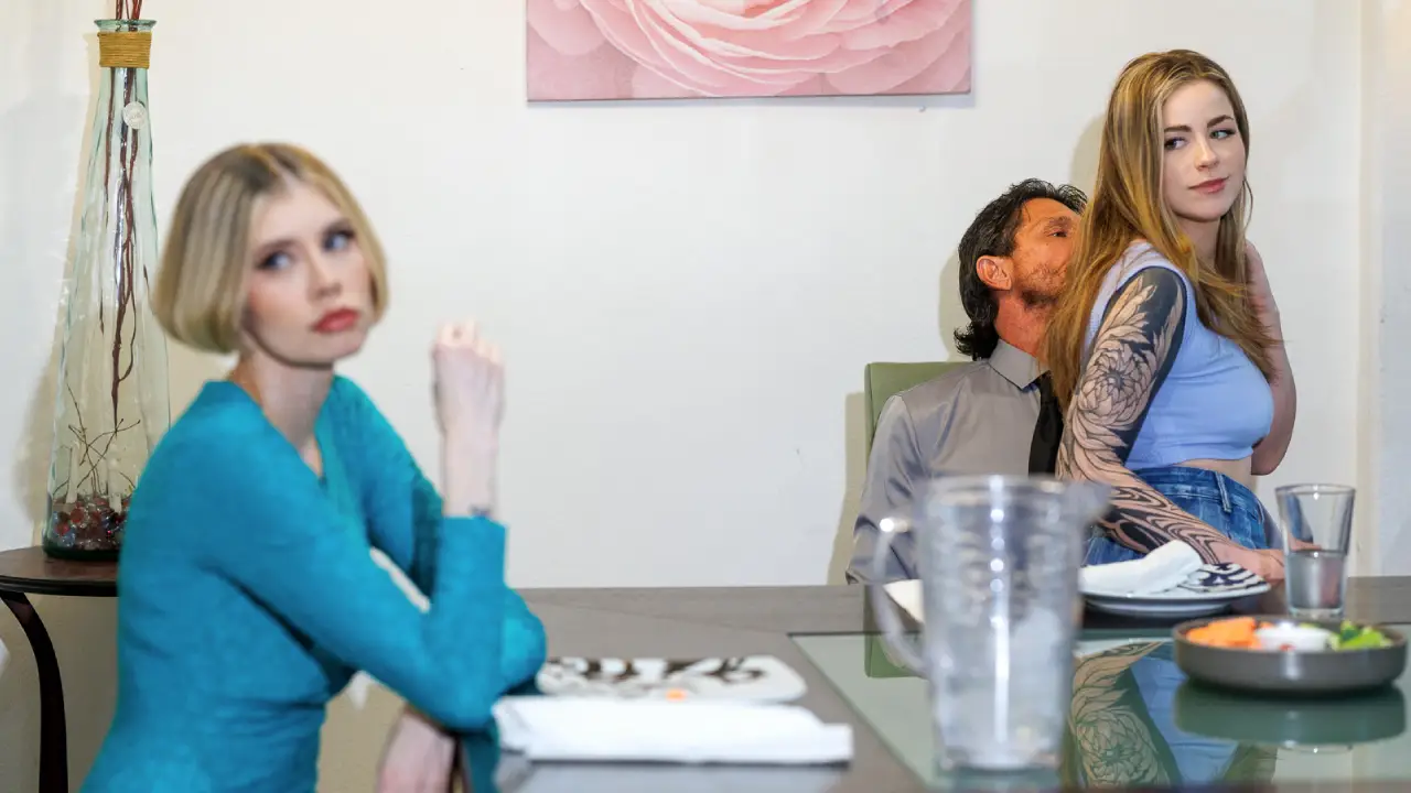 [FamilyStrokes] Renee Rose, Kyaa Chimera – I Was Afraid of