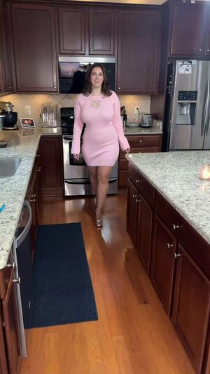 Kelly Monroe