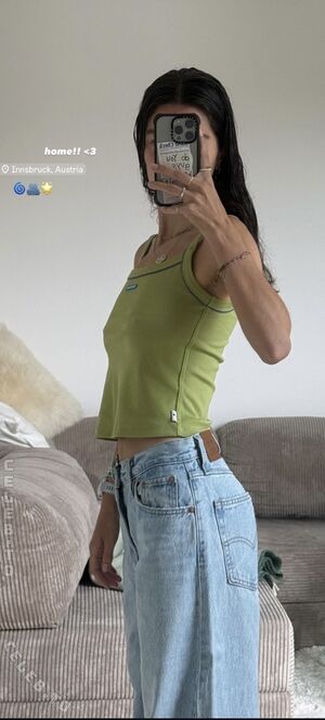 Larissa Merlyn Selena