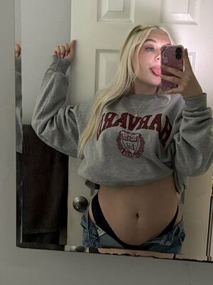 SnowBunnyBby