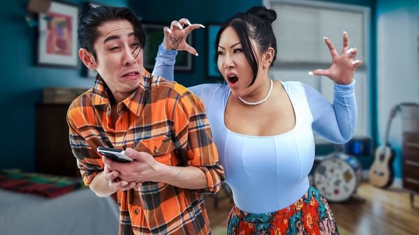 [TigerMoms] Connie Perignon – Don’t be a Fucking Whimp! Make