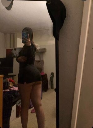 kelly_lavinexo