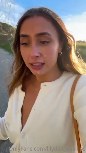 lilydaisyphillips / Nude Onlyfans Porn Video # 1775899680